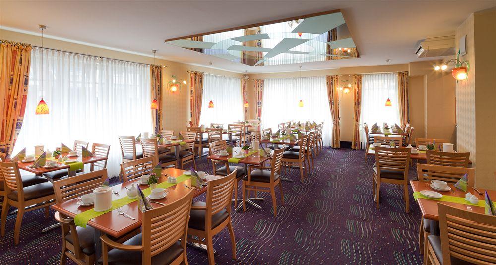 Hotel Hanseport Hamburg Exterior photo