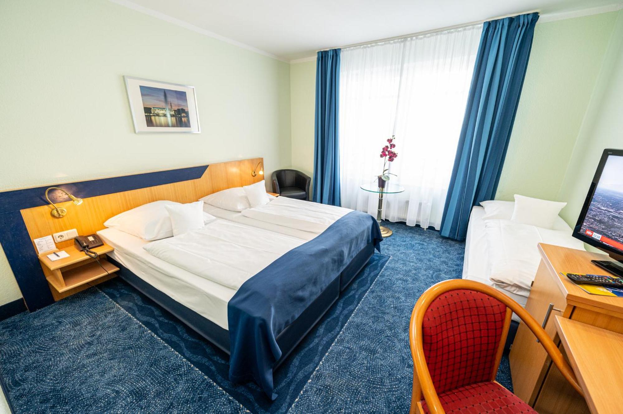 Hotel Hanseport Hamburg Exterior photo
