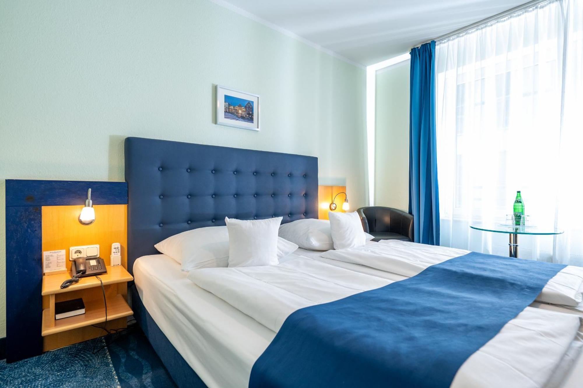 Hotel Hanseport Hamburg Exterior photo